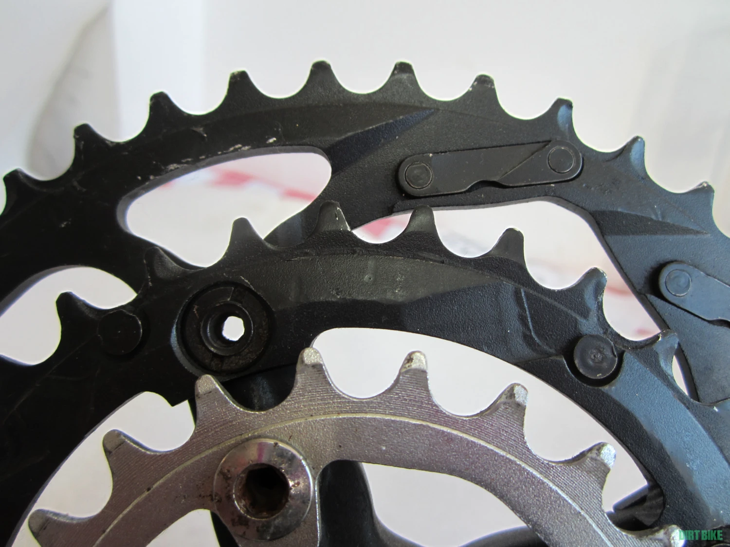 3. Anrenaj pedalier Race face cu monobloc