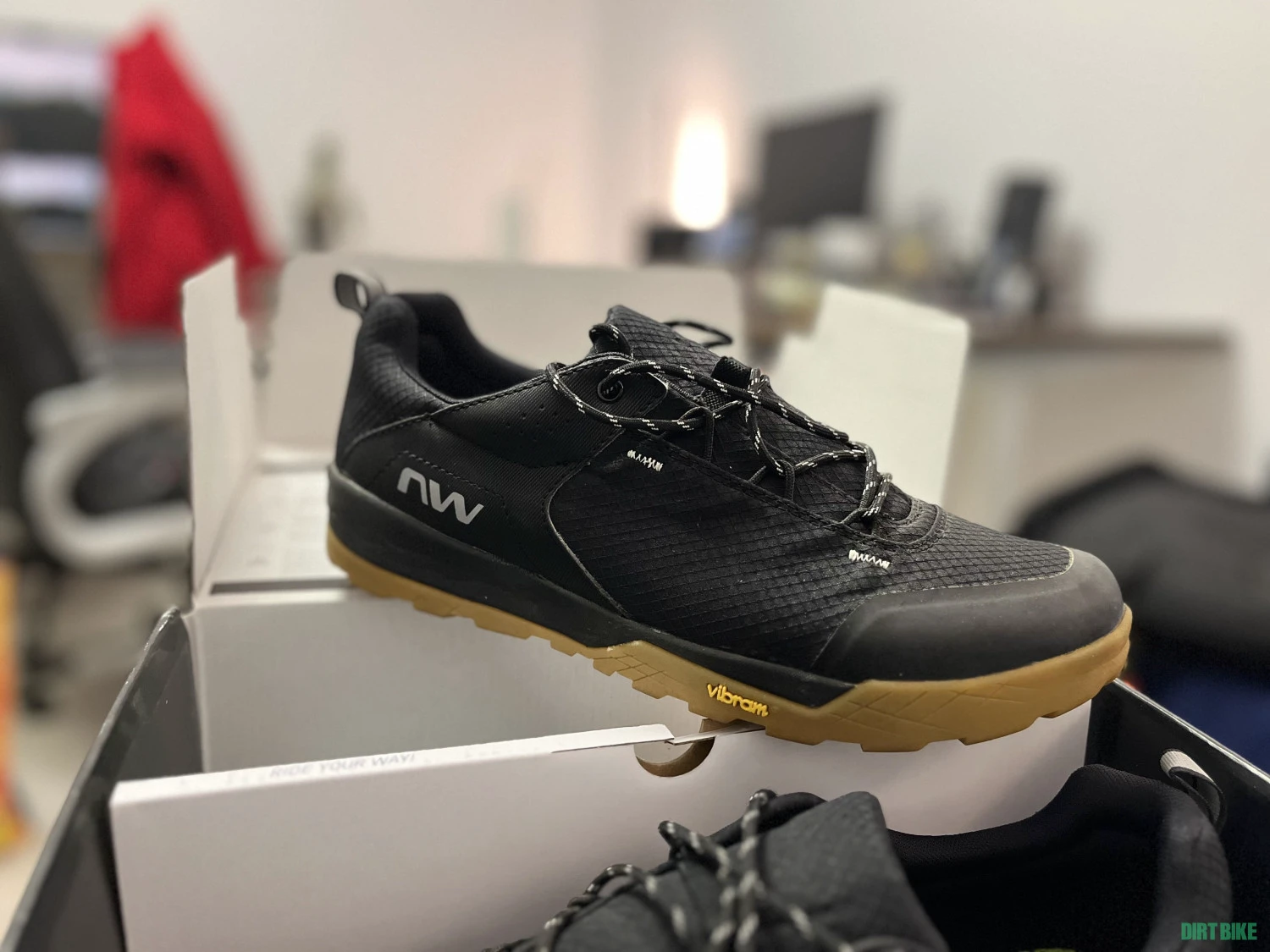1. Pantofi MTB Northwave Rockit (marimea 43)