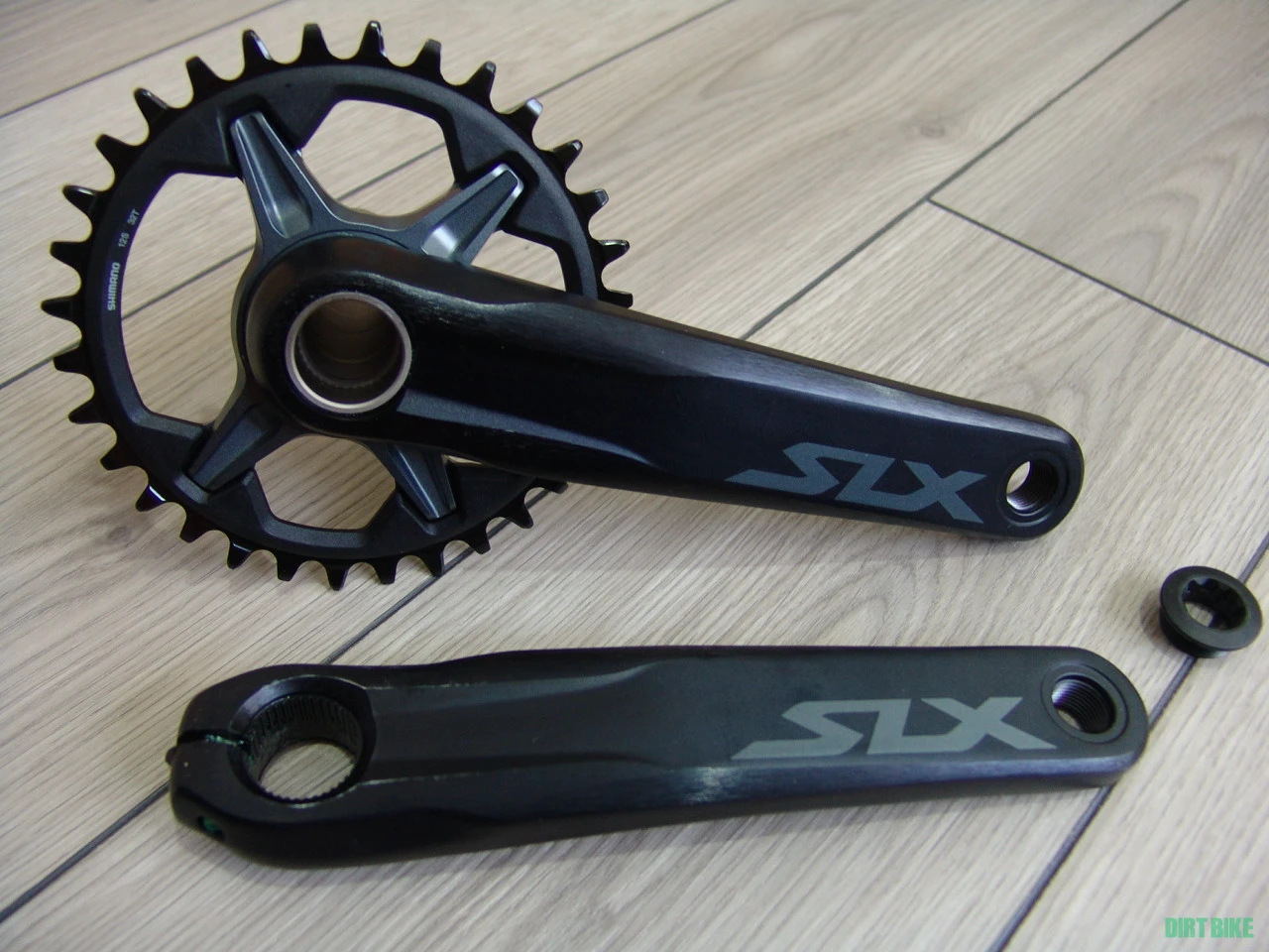 1. Shimano SLX M7100 12vit Boost 32T/Nou