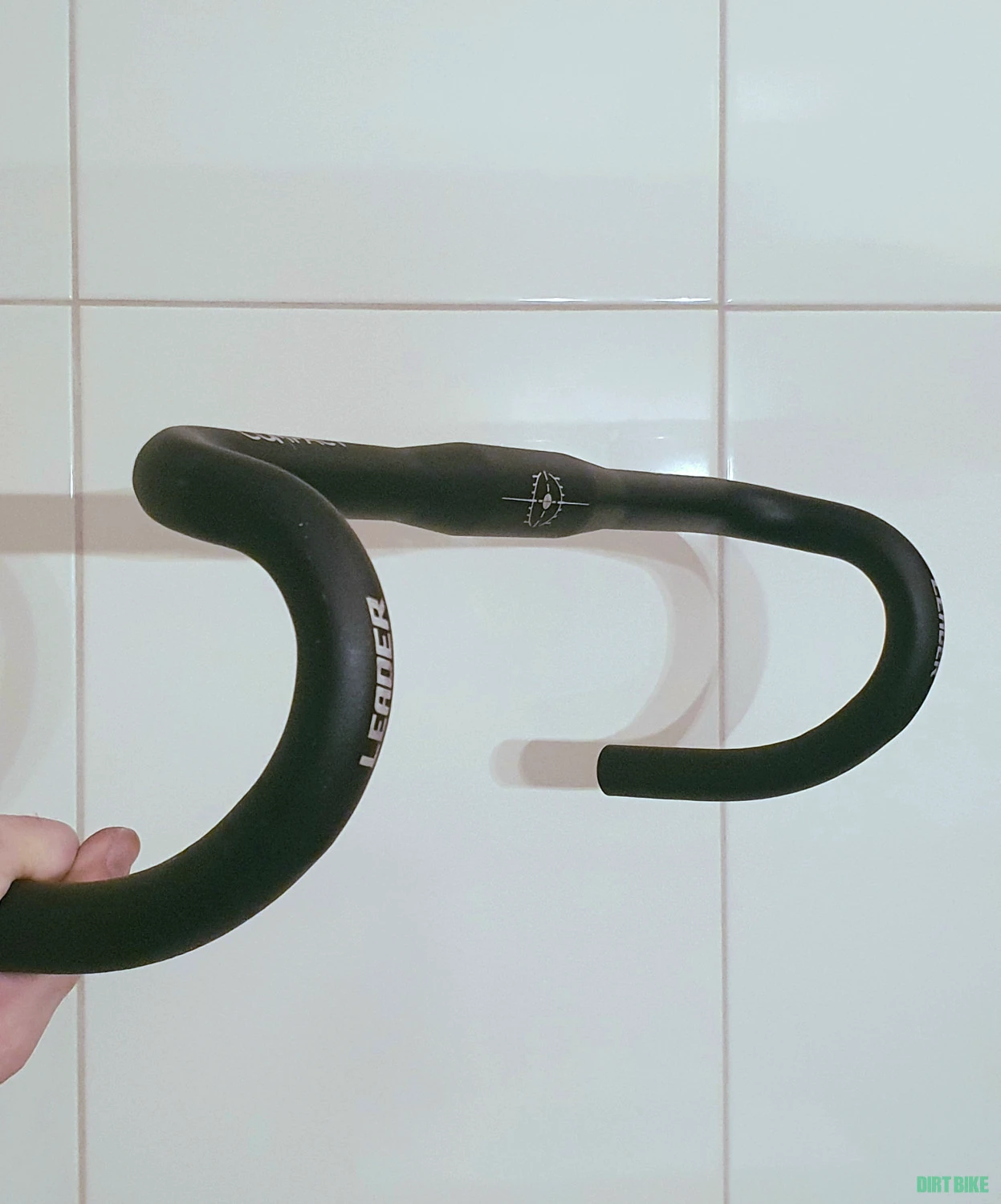 2. Ghidon cursiera Leader Compact 42cm