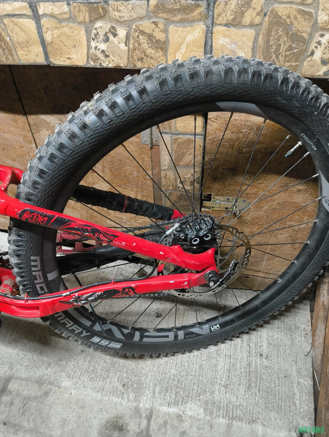 8. Vând bicicleta enduro Trek fuel ex 7