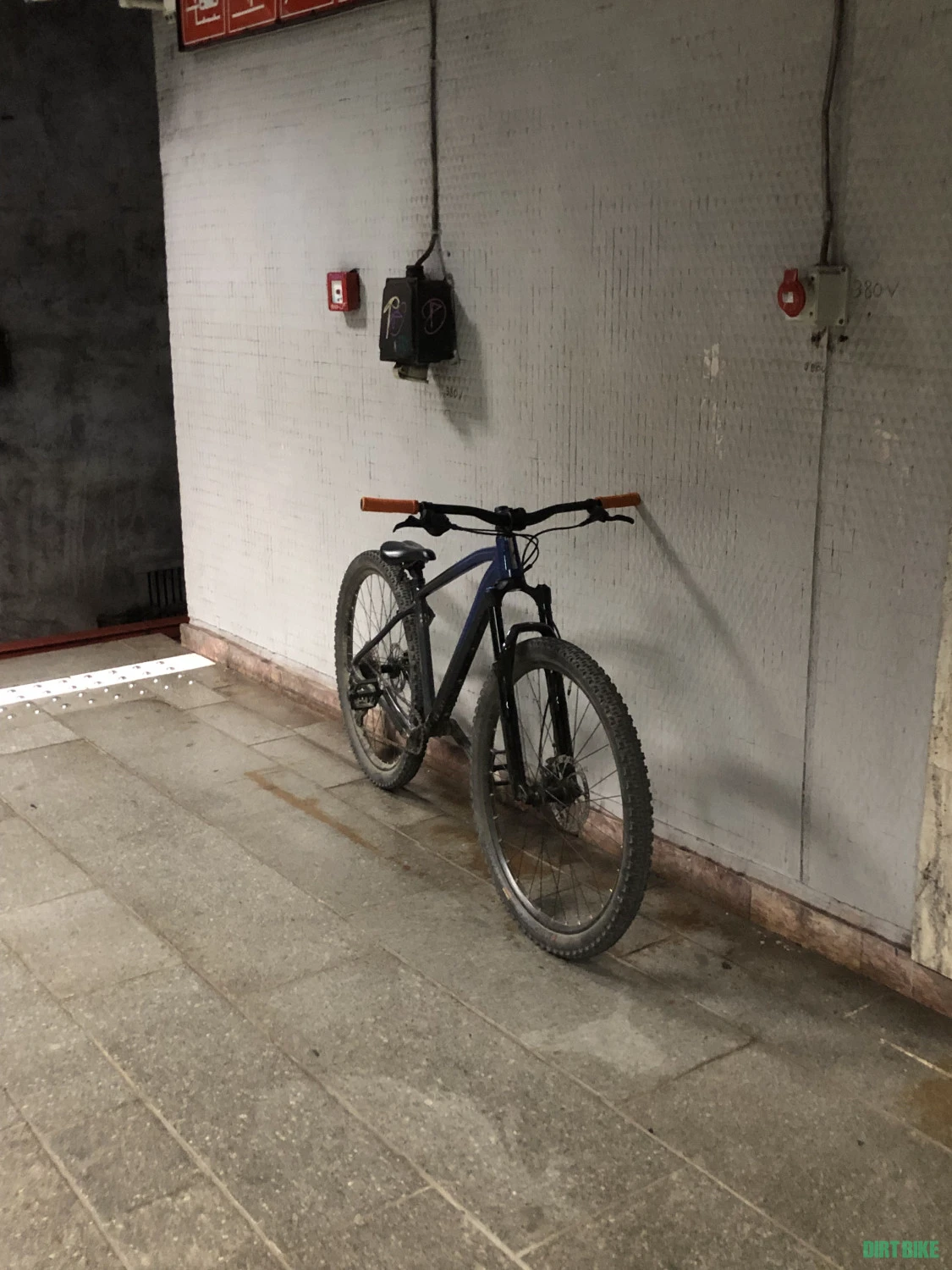 5. Vand Rockrider Explorer 540