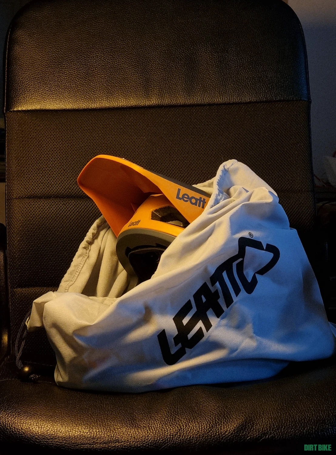 5. Casca Full Face Leatt Gravity 4.0 360 Turbine MIPS noua, nefolosita