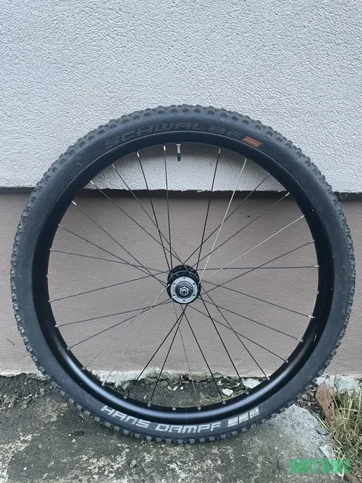 1. Roata fata 27.5 Dartmoor Cruiser