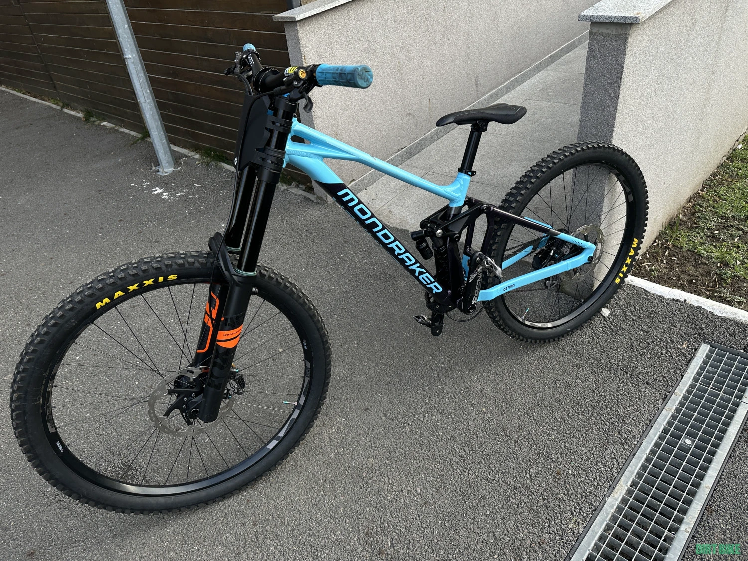 4. Vand Cadru Mondraker Summum R Mx 2023