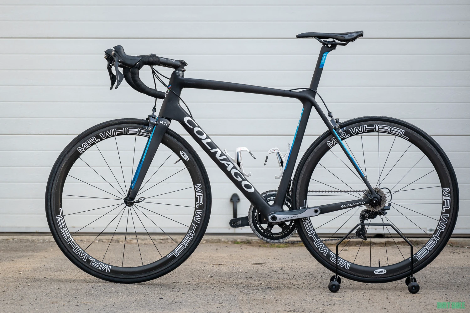1. Colnago V2R