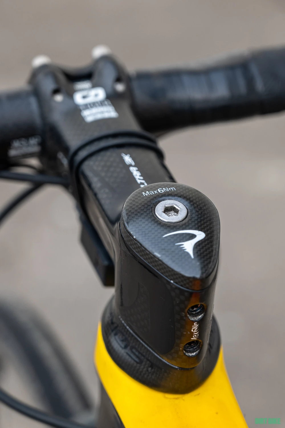 3. Pinarello Prince T900 black/yellow (Di2 Ultegra R8000)