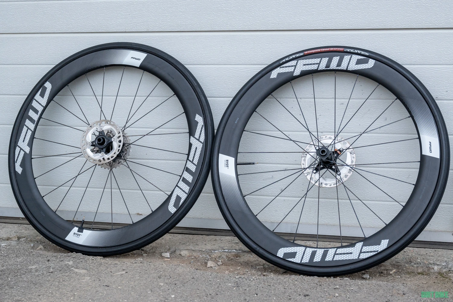 2. Set Fast Forward CARBON/ FFWD RYOT55