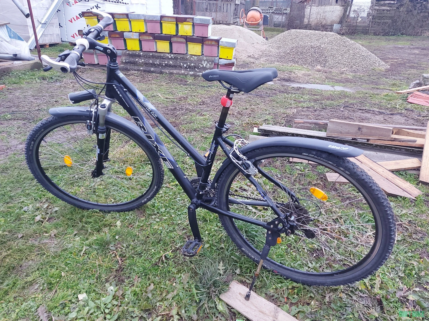 9. Bicicletă "RIXE"