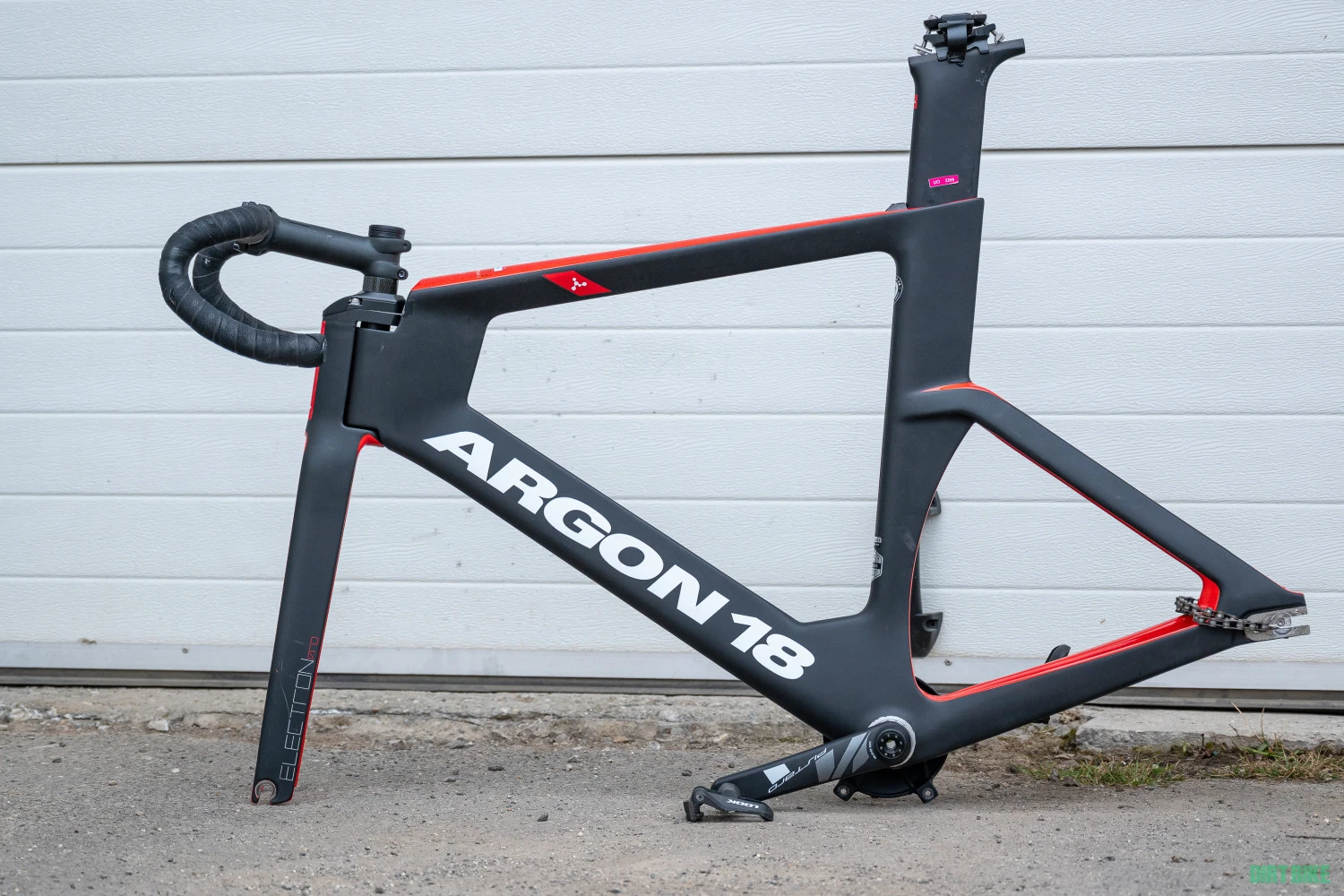 4. Argon 18 Electron Pro Track