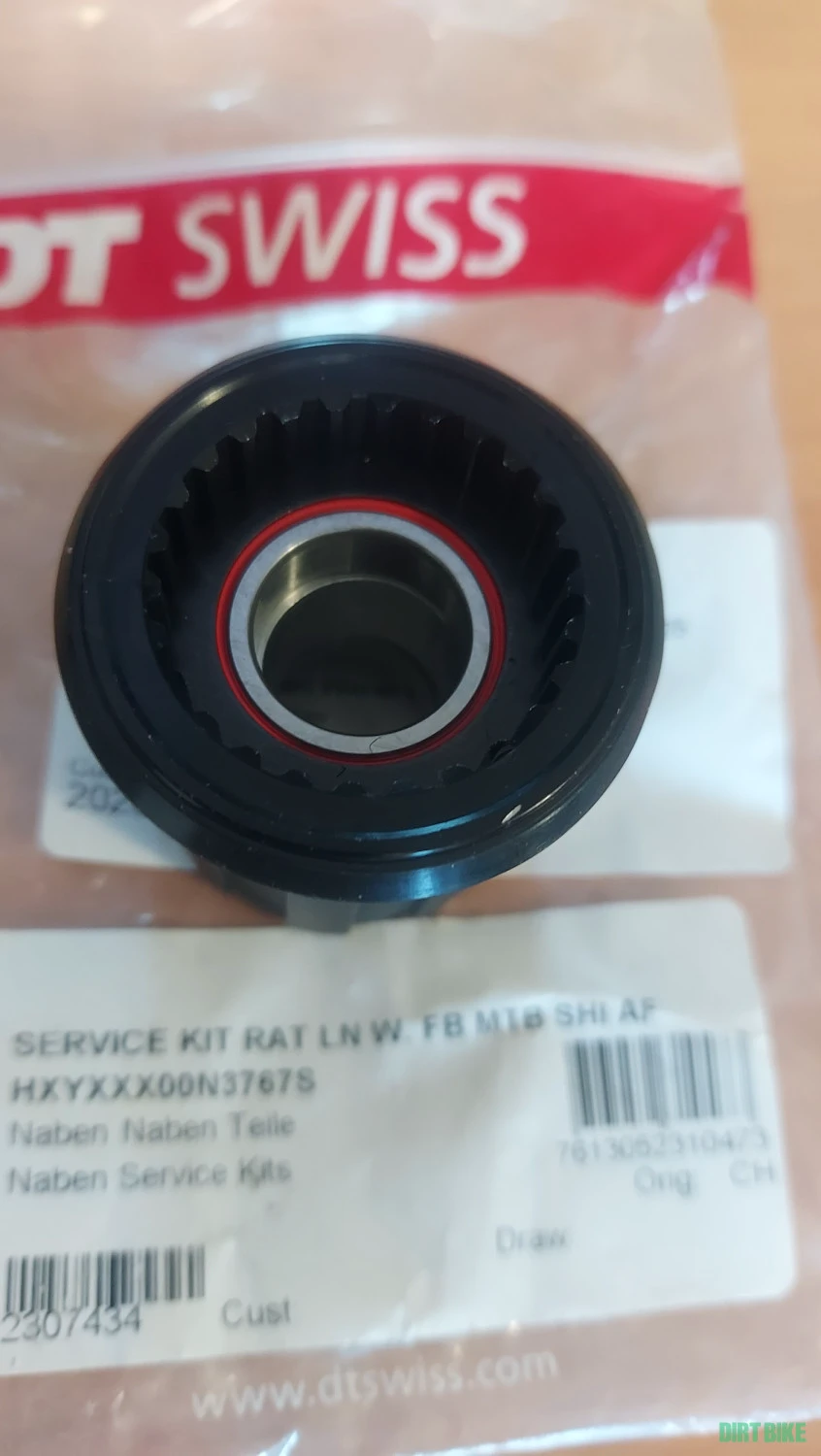 3. Freehub DT SWISS RATCHET LN, SHIMANO 11SPD MTB