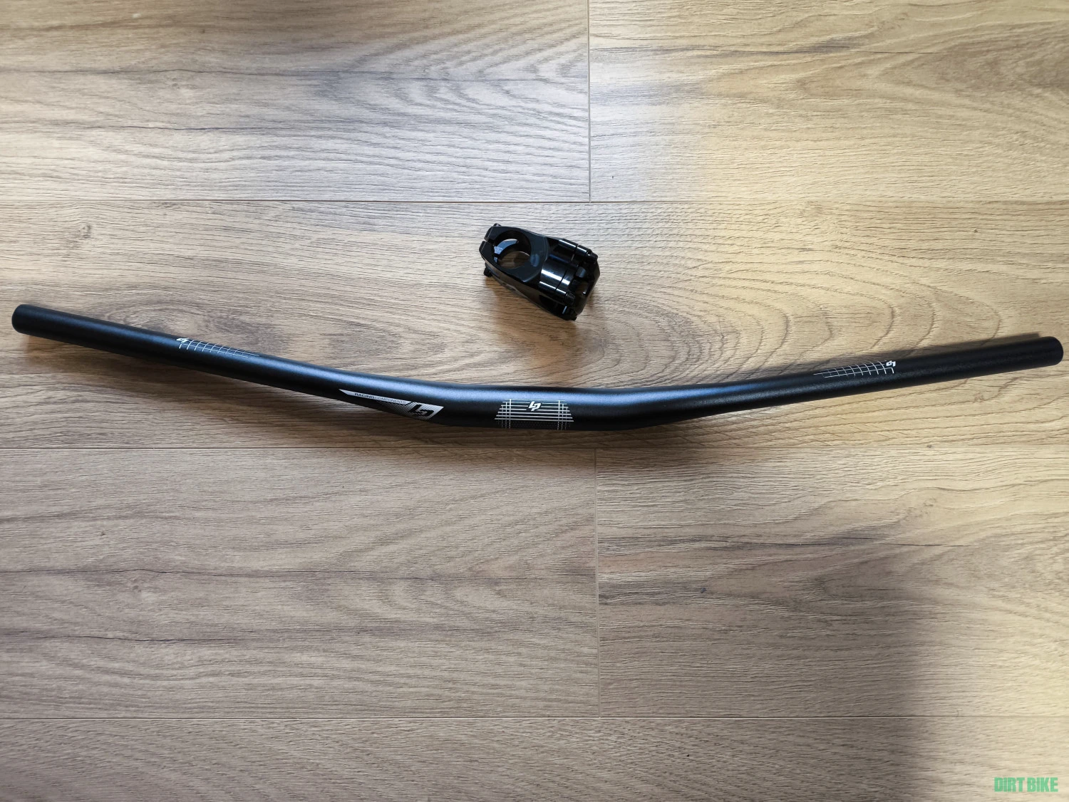 1. Set ghidon lapierre 760mm + pipa lapierre 45mm