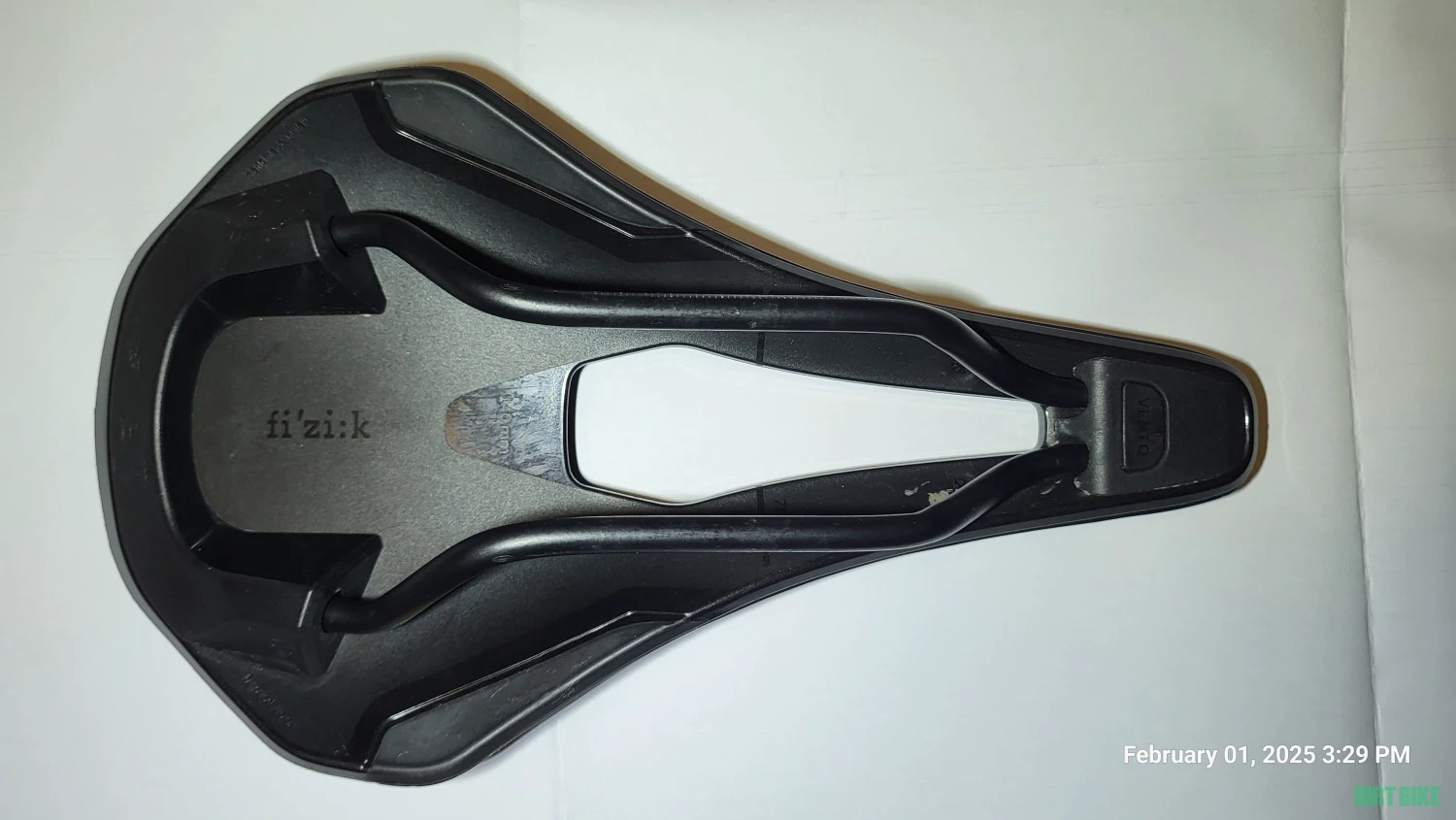 1. Fizik Vento Argo R3