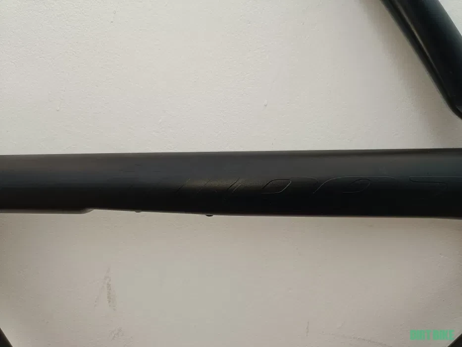 8. Cadru bicicleta de sosea cursiera din carbon Caam Corse marimea 56