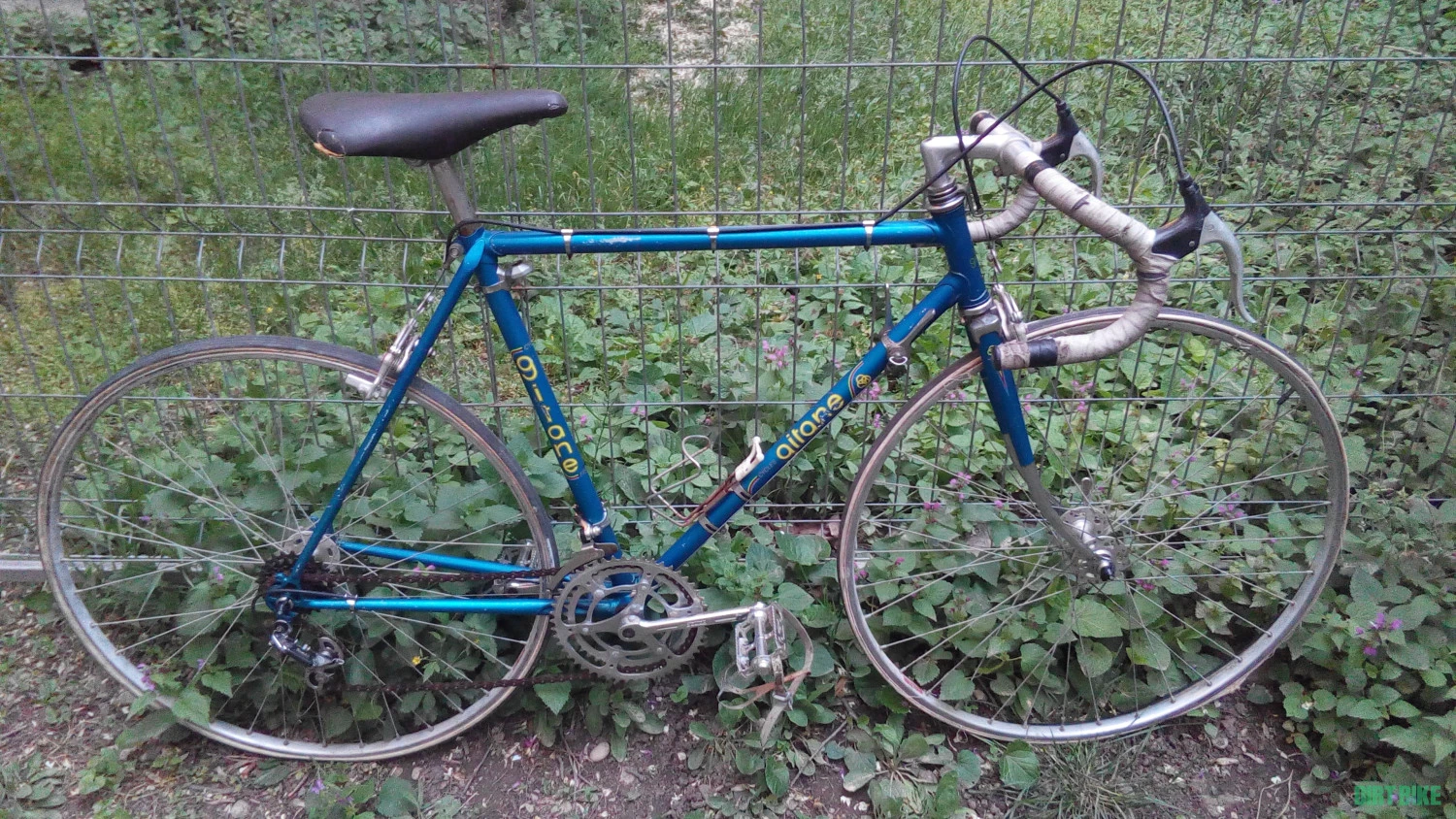 1. Gitane cursiera clasica
