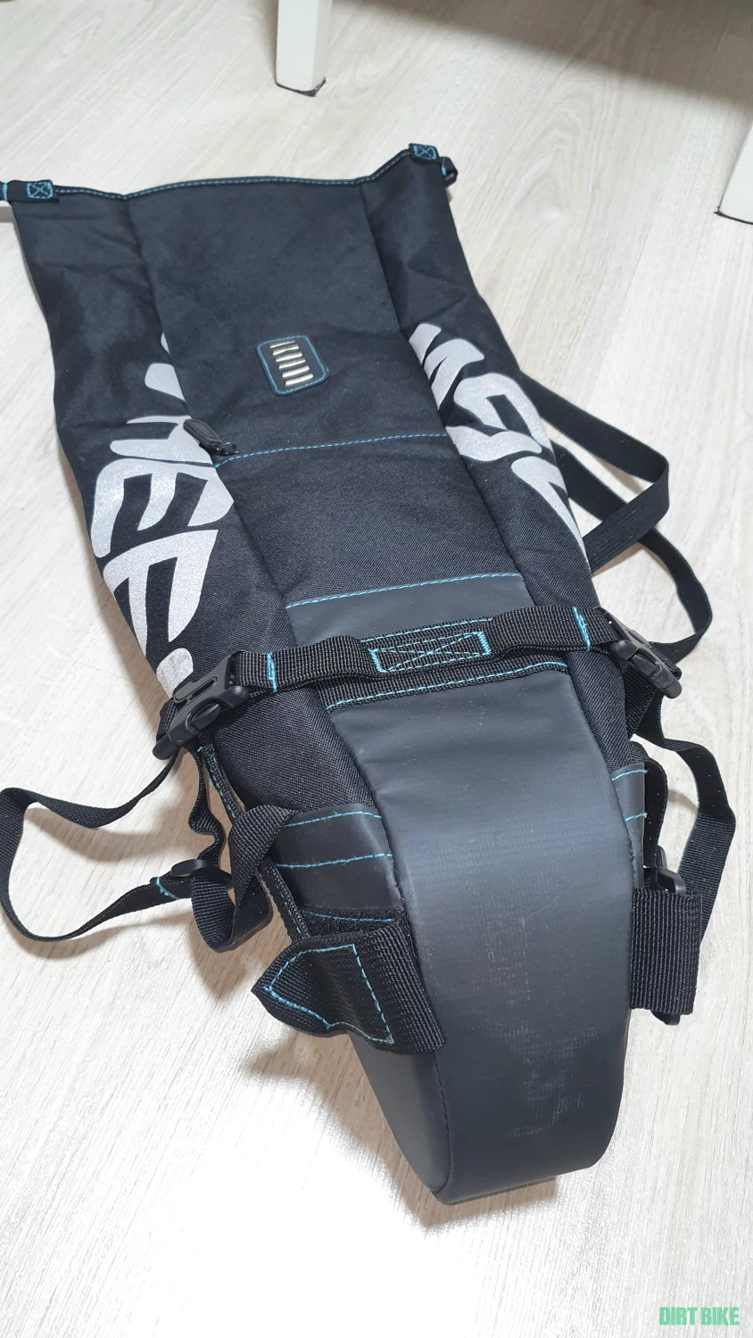1. Bikepacking bag - Rosheel 10L