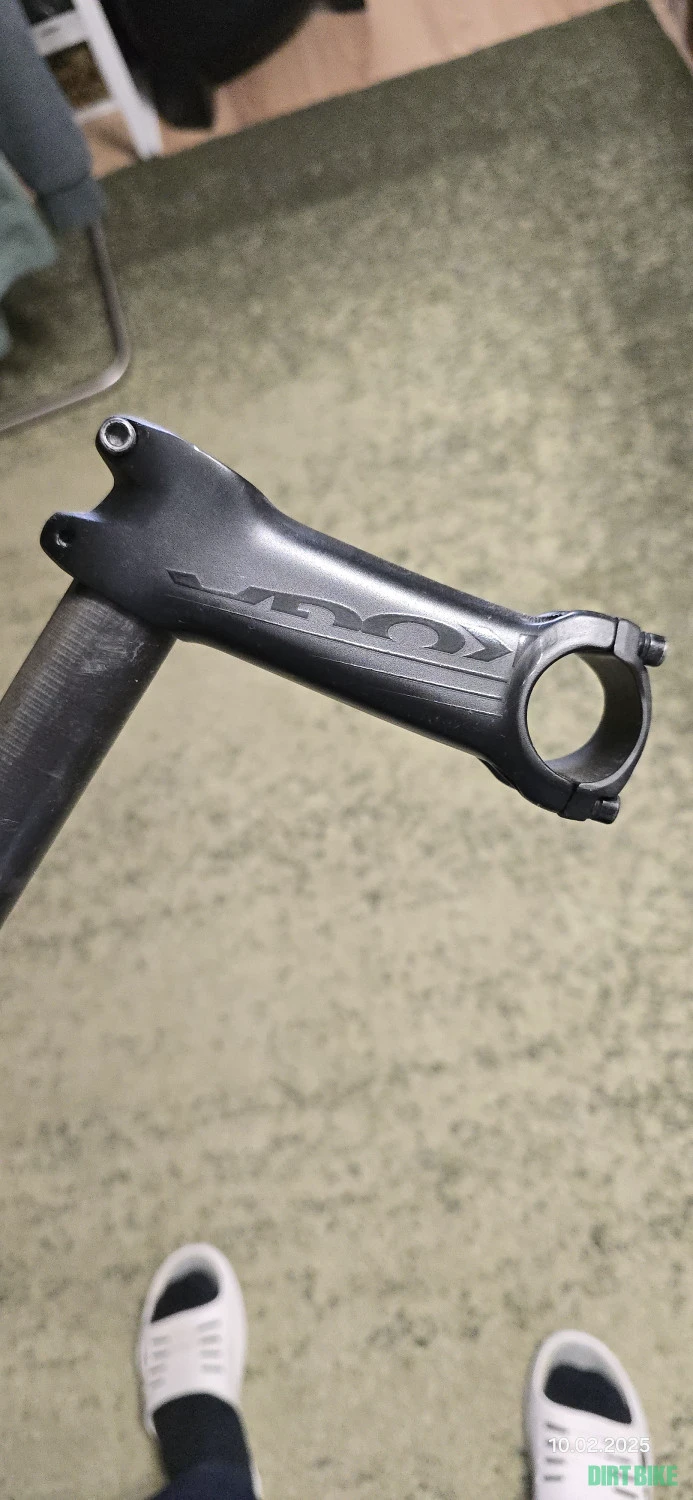 5. Furca carbon 29er Koga