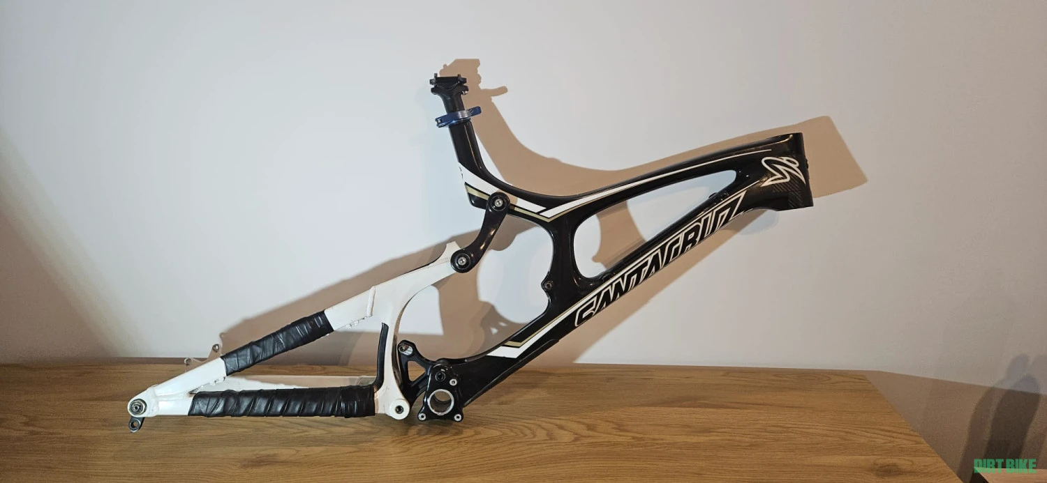 1. Cadru Santa Cruz V10.4