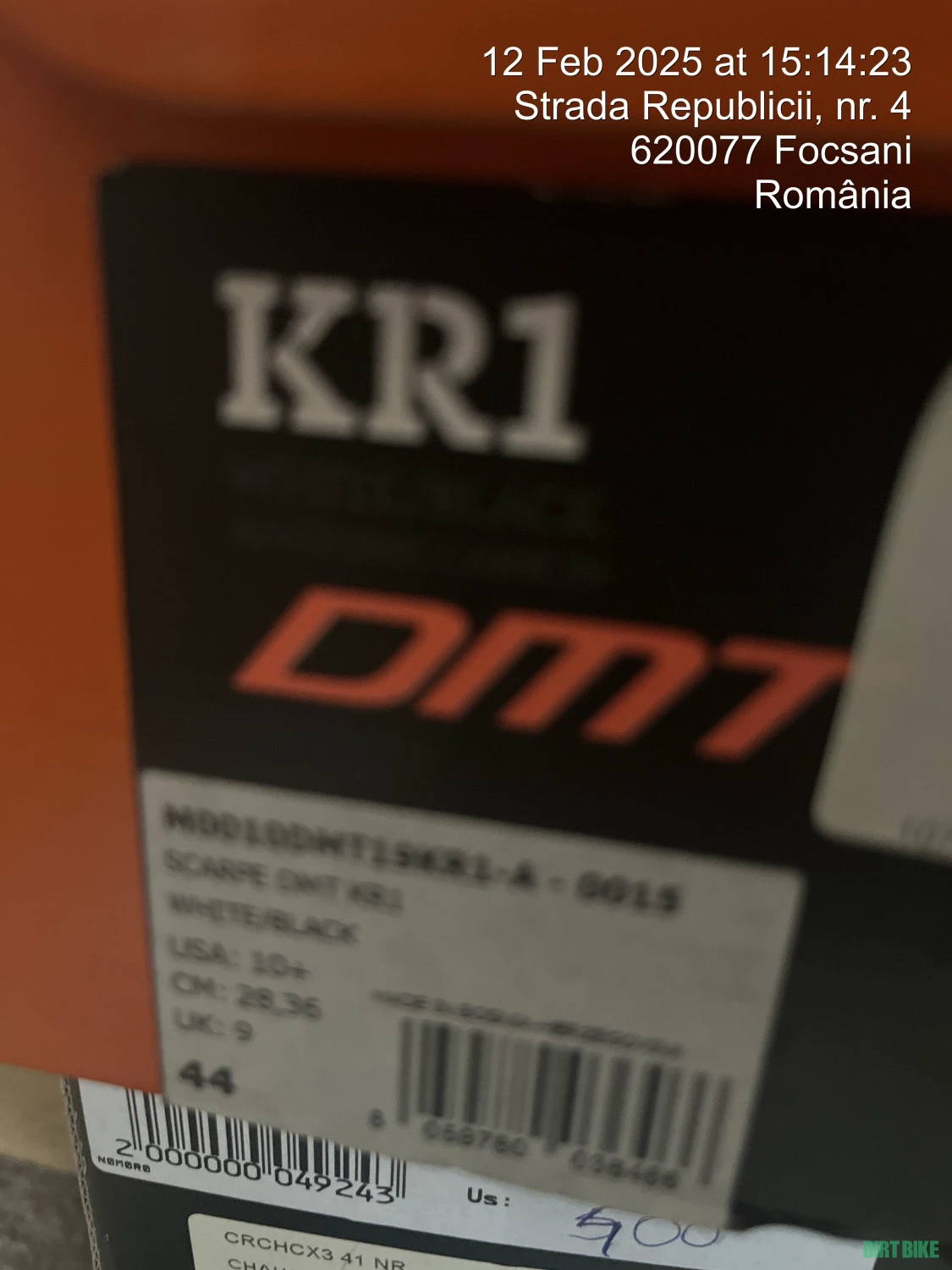 3. Pantofi 44 DMT KR1