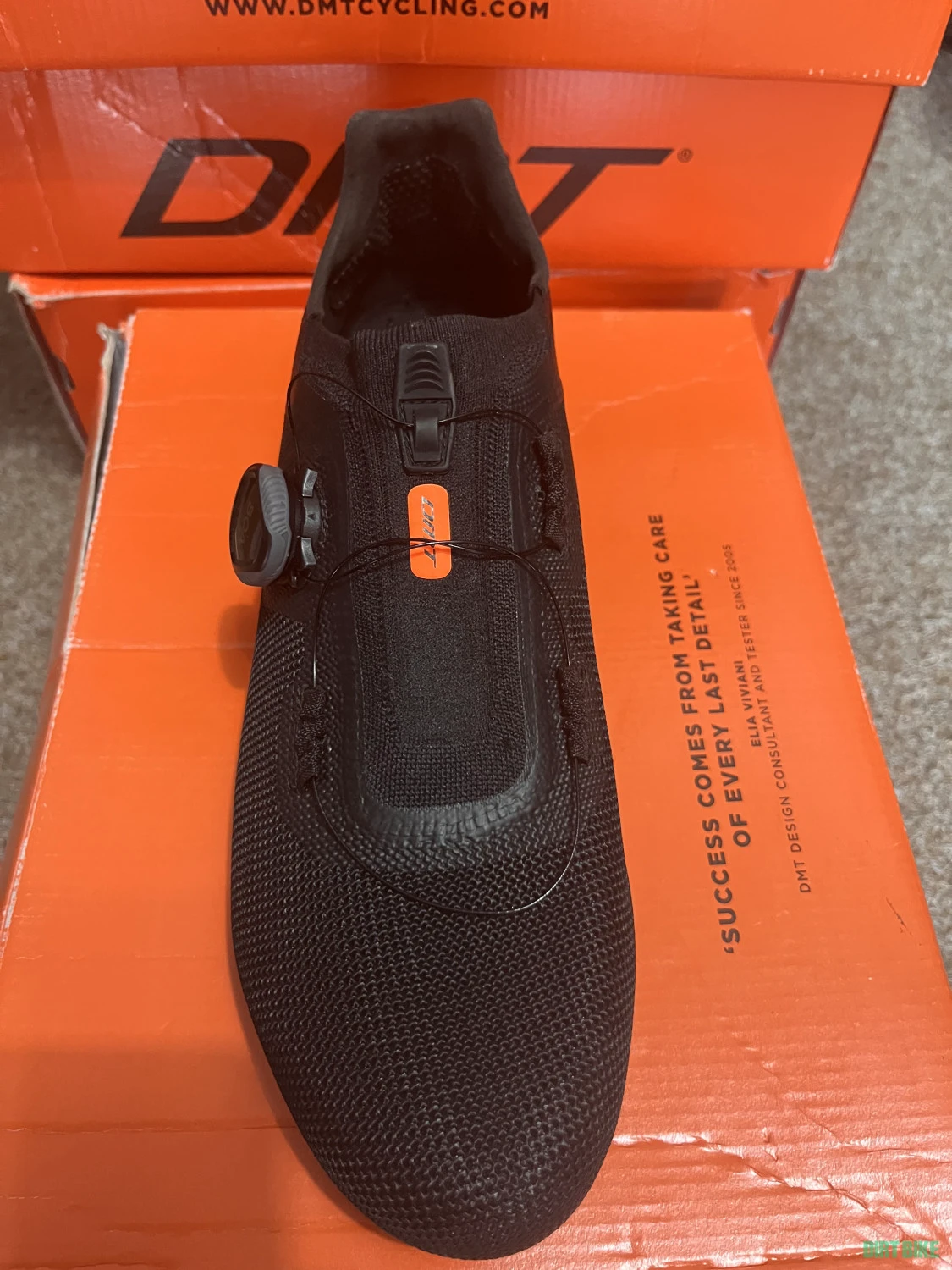 2. Pantofi 43 DMT KR4