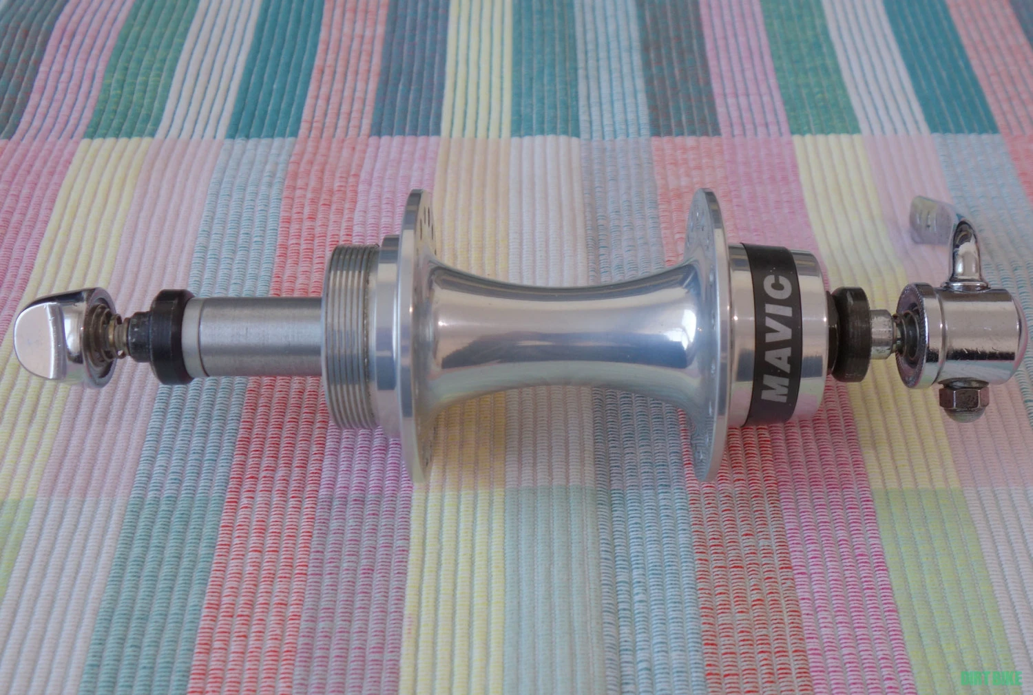 6. Vand butuc spate Mavic 501 vintage cursiera