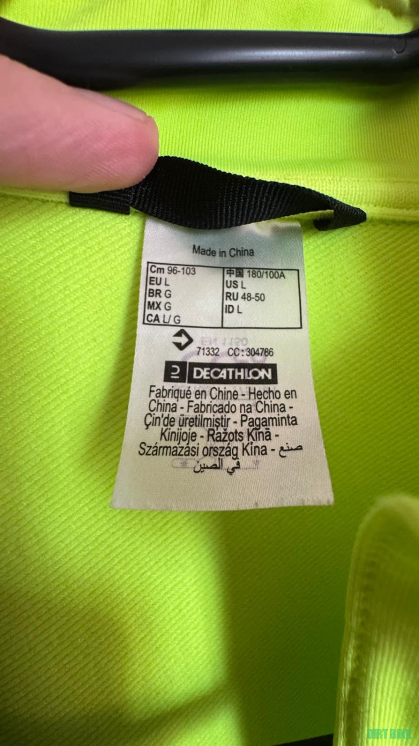 3. Geaca ciclism vreme rece / wind protection L