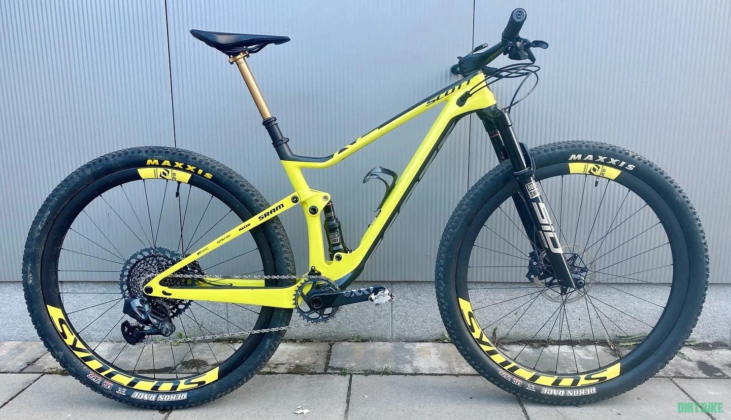 1. Scott Spark RC 900 WC AXS