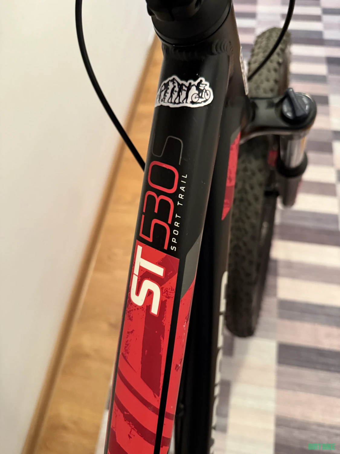 9. Bicicleta RockRider ST350S Sport Trail & Cască Cross cadou