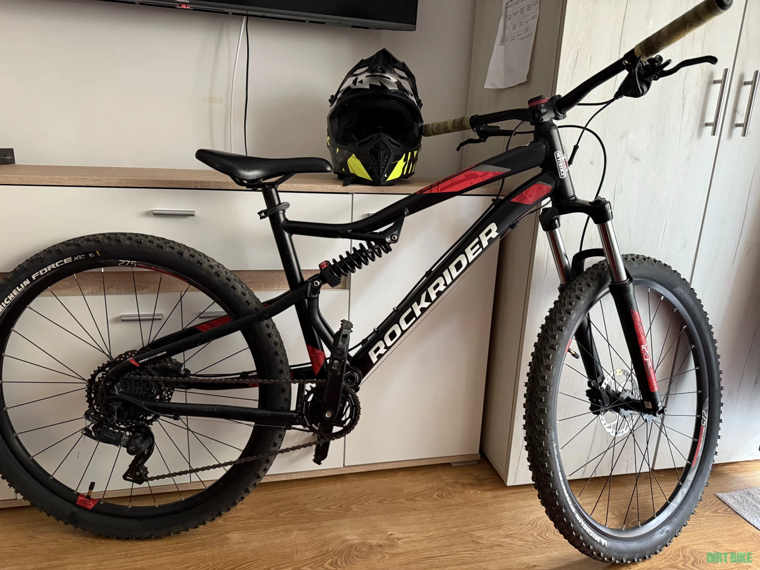 1. Bicicleta RockRider ST350S Sport Trail & Cască Cross cadou