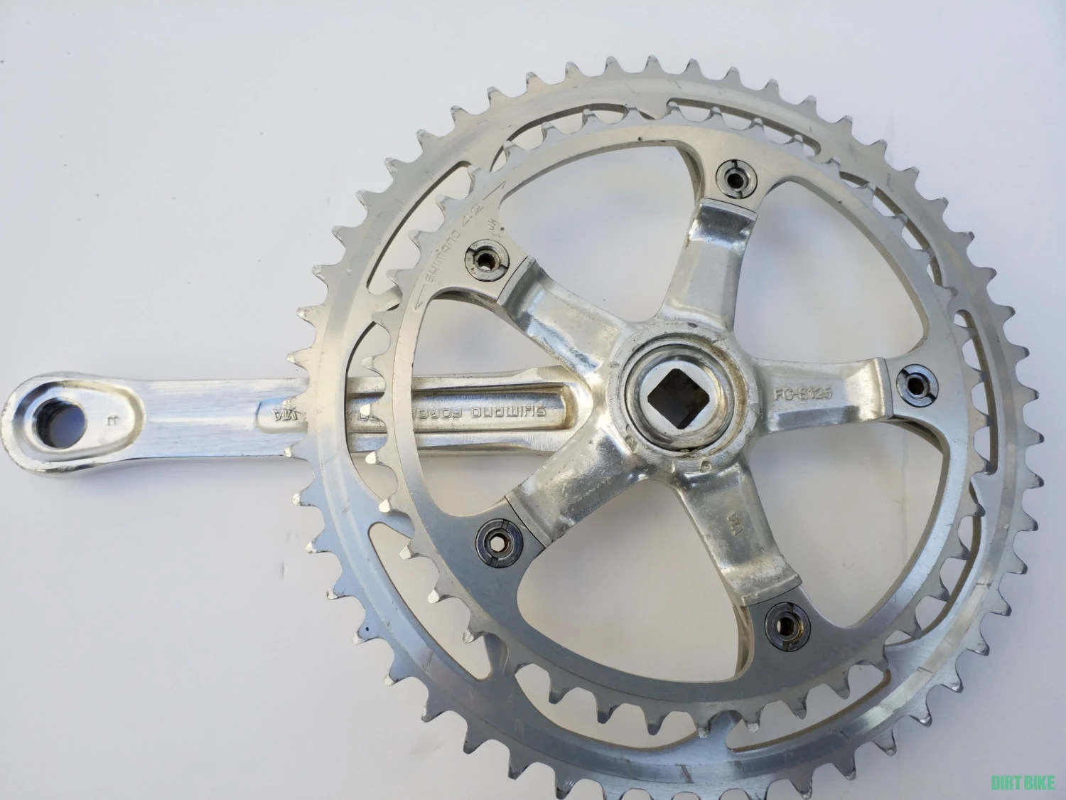 4. Angrenaj Shimano FC S125 Golden Arrow