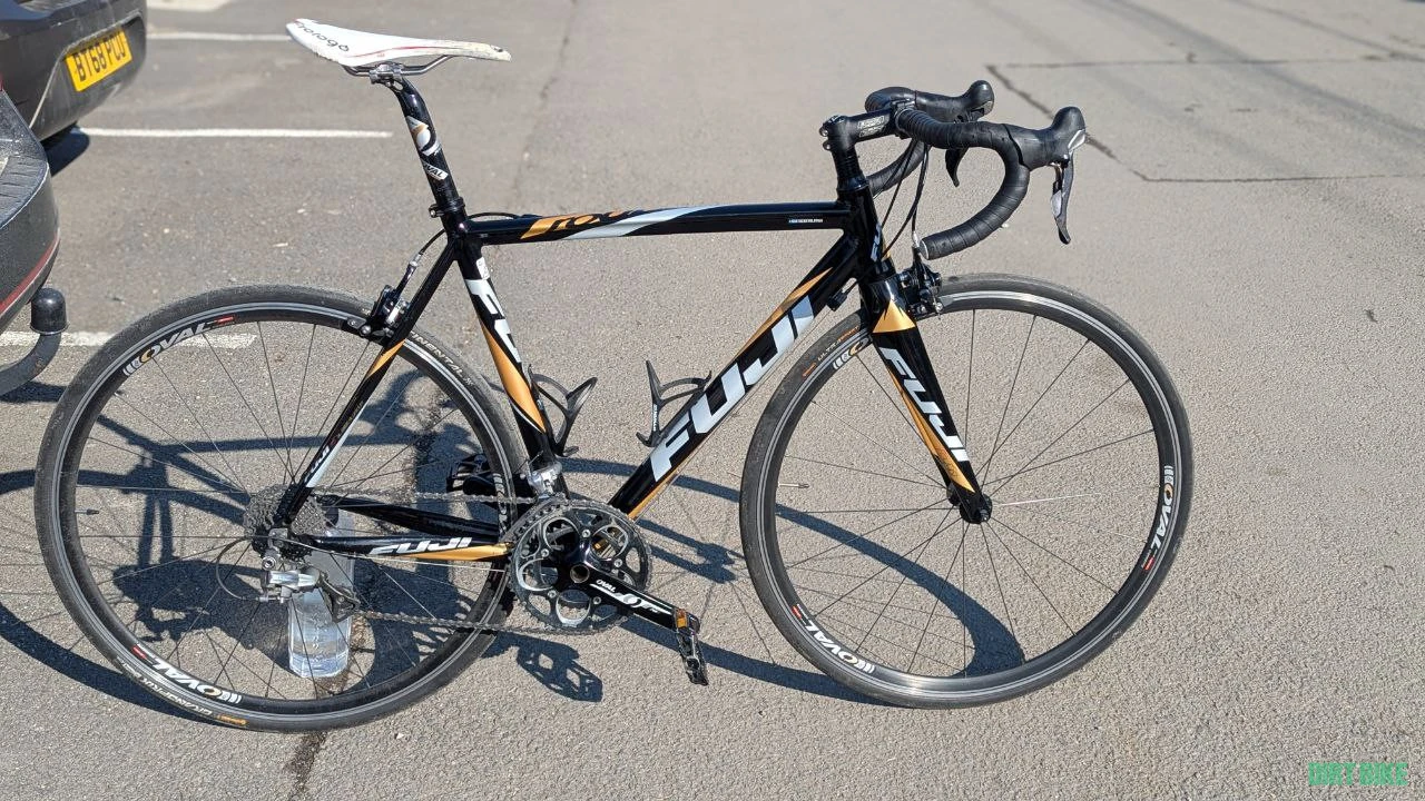 1. Fuji Roubaix SL 2012