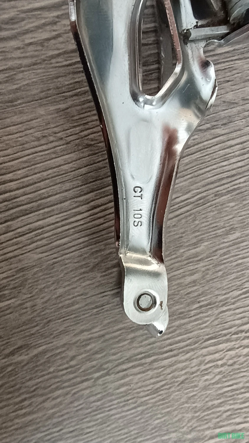 2. Schimbător de foi Campagnolo Xenon pentru 2x10/3/10 viteze