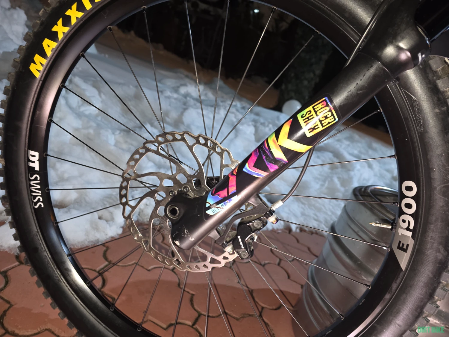 5. Hardtail Agresiv Dartmoor Hornet Pro