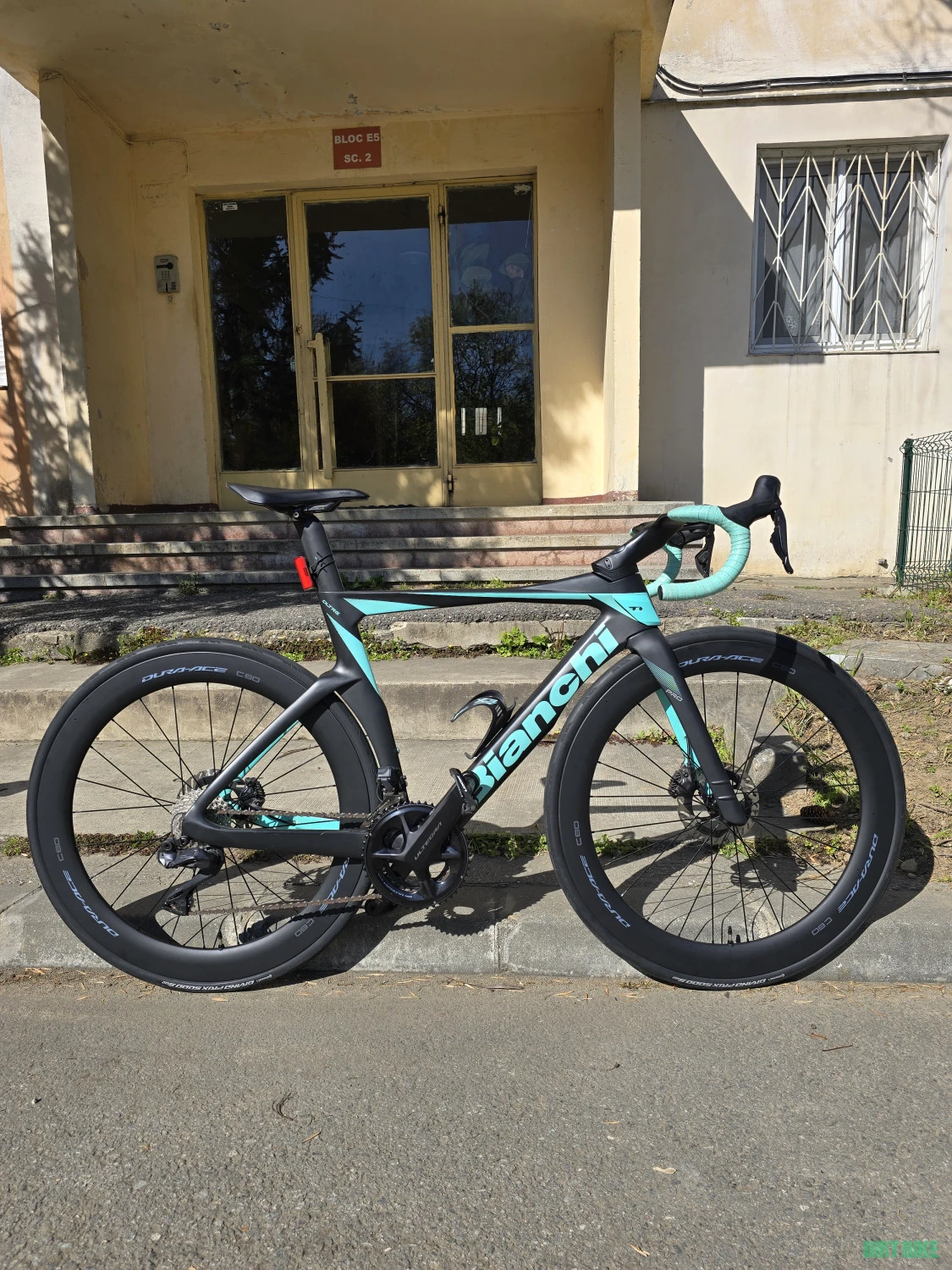 1. Cursiera Bianchi Oltre Pro