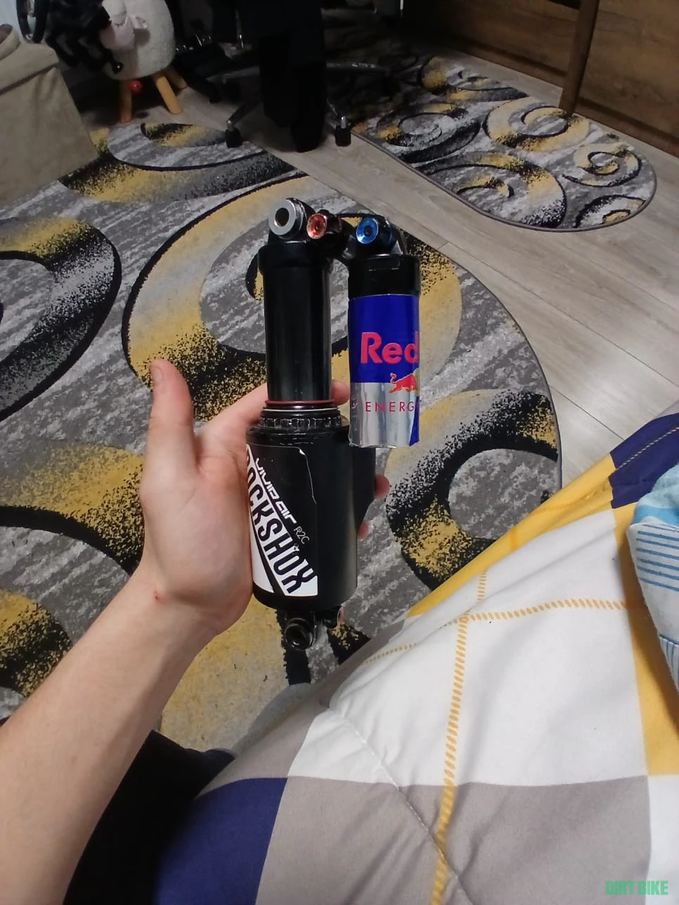 1. Rockshox vivd r2c air 2018