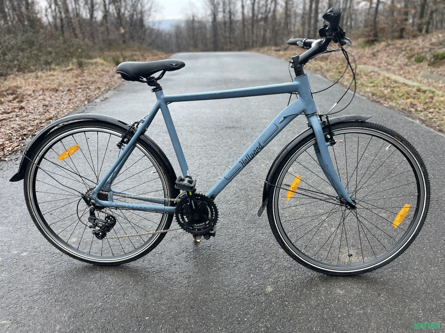 1. Bicicletă de oras Hallvard
