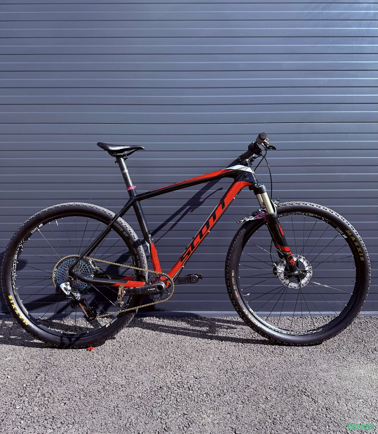1. Scott X01 AXS / XX1 / XTR / FOX32 /DT Swiss Rtchet / Maxxis Aspen