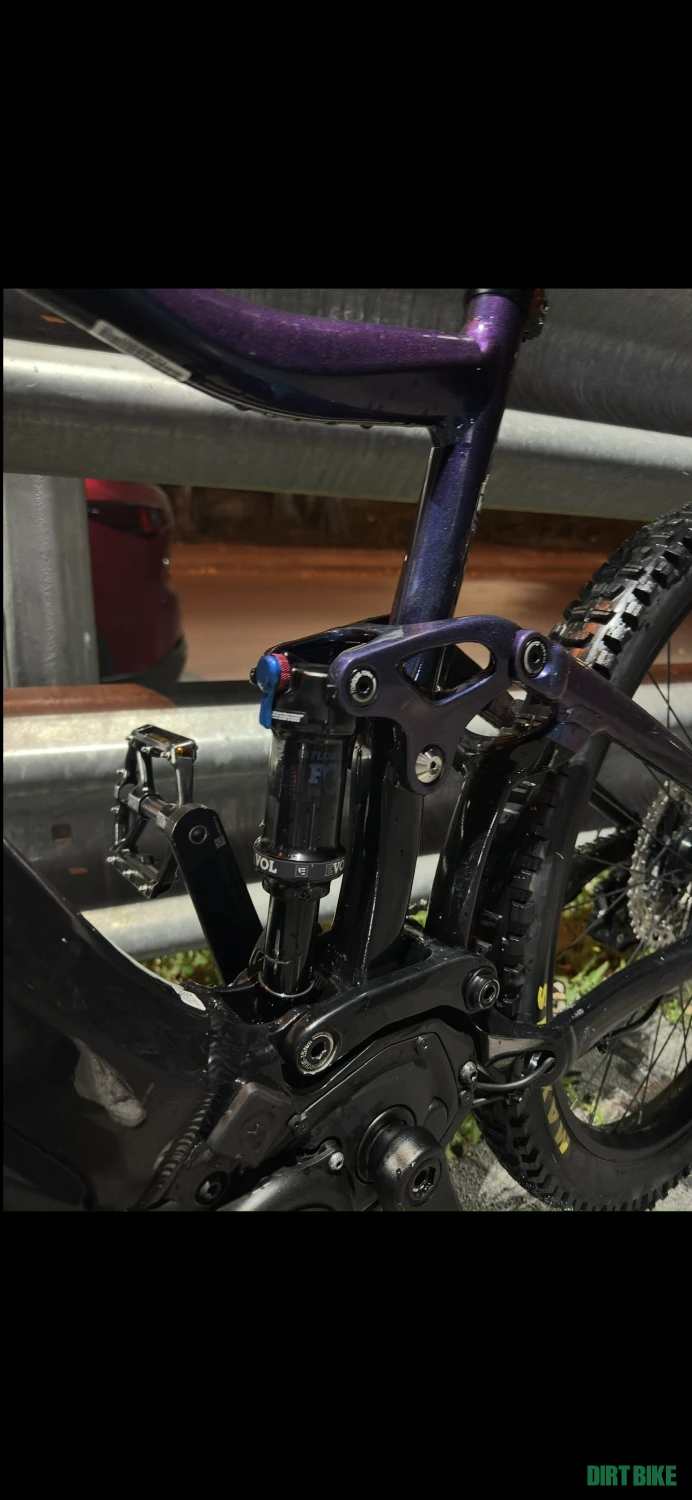 1. Giant Trance 2 pro e+ 2020