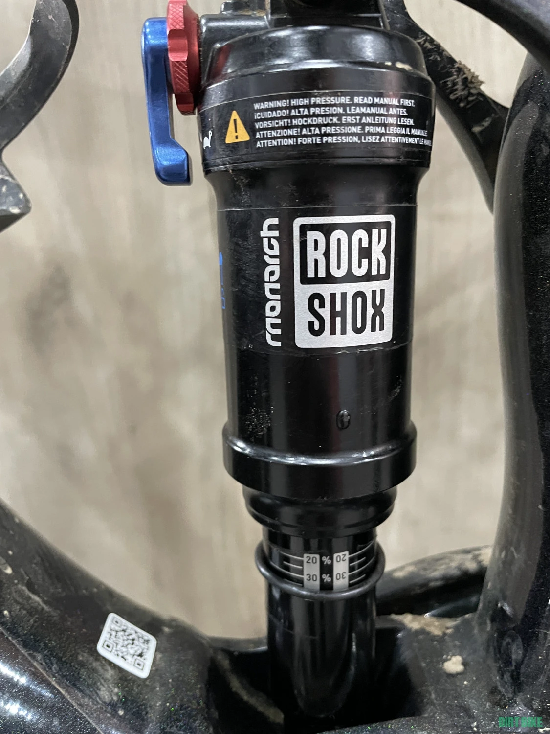1. Amortizor bicicleta RockShox Air 184X44