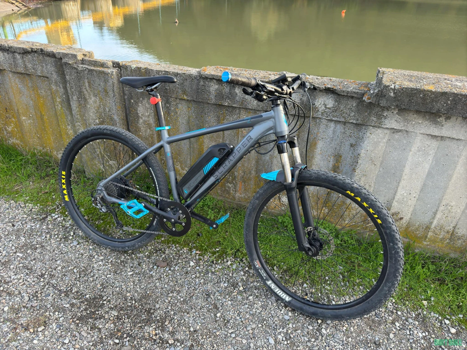 1. Mountain Bike Electric Autonomie 100km