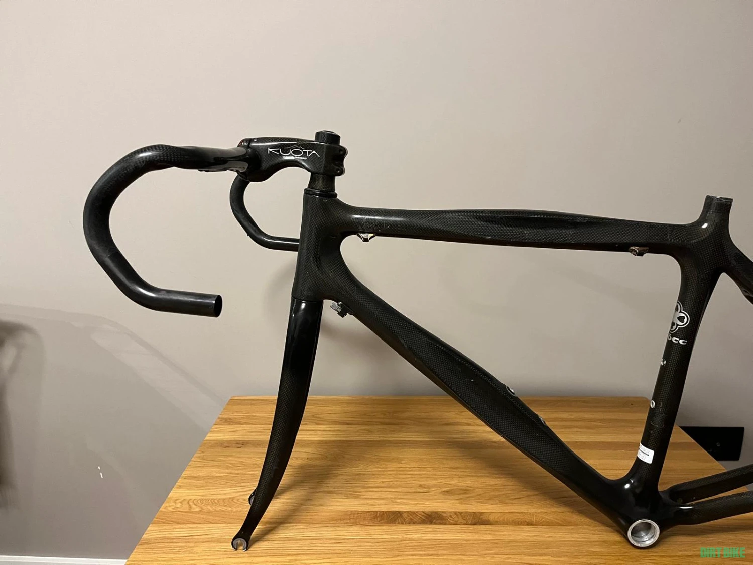3. Cadru de bicicletă Carbon