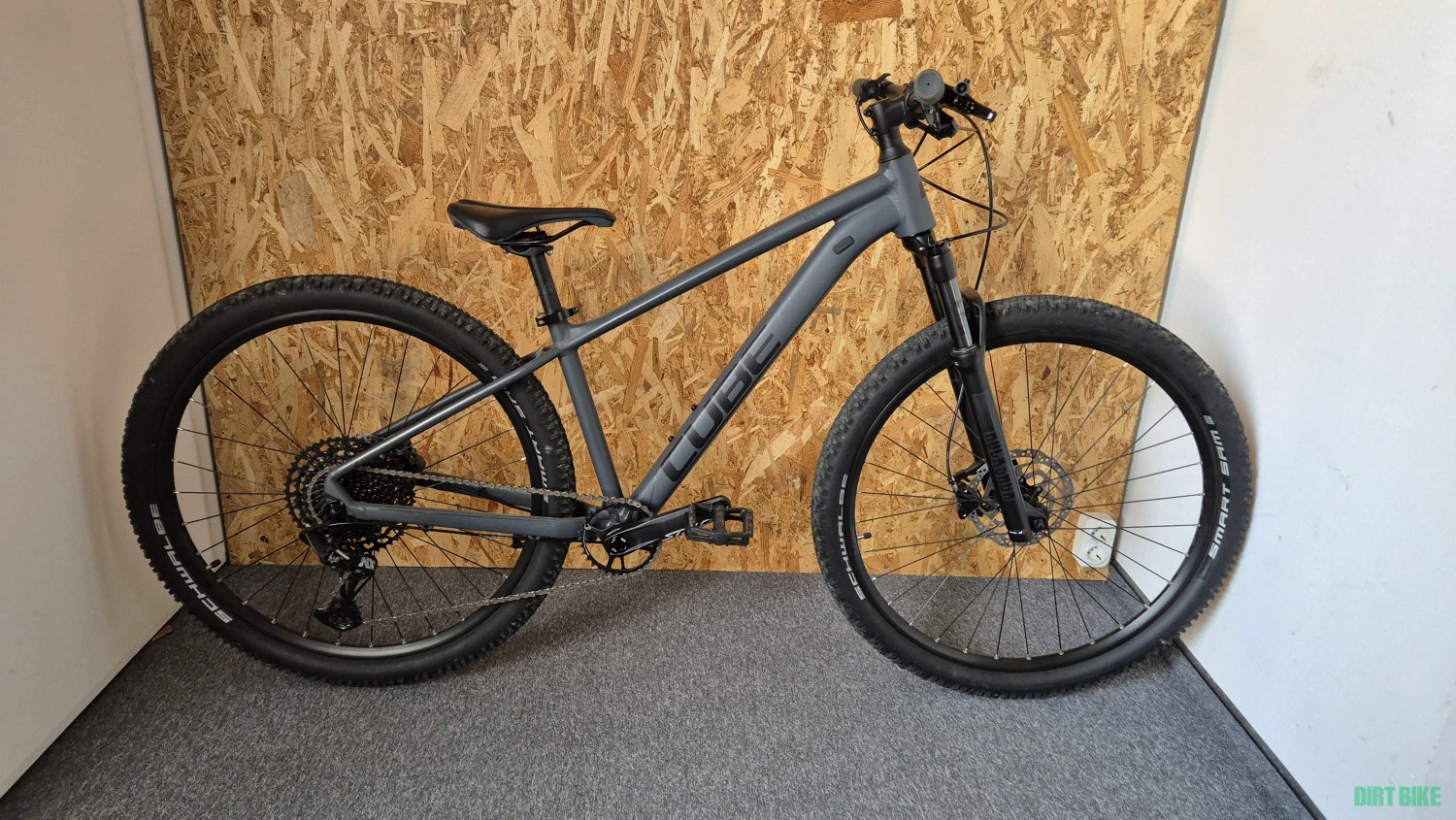 1. Cube Acid 27.5, marime S