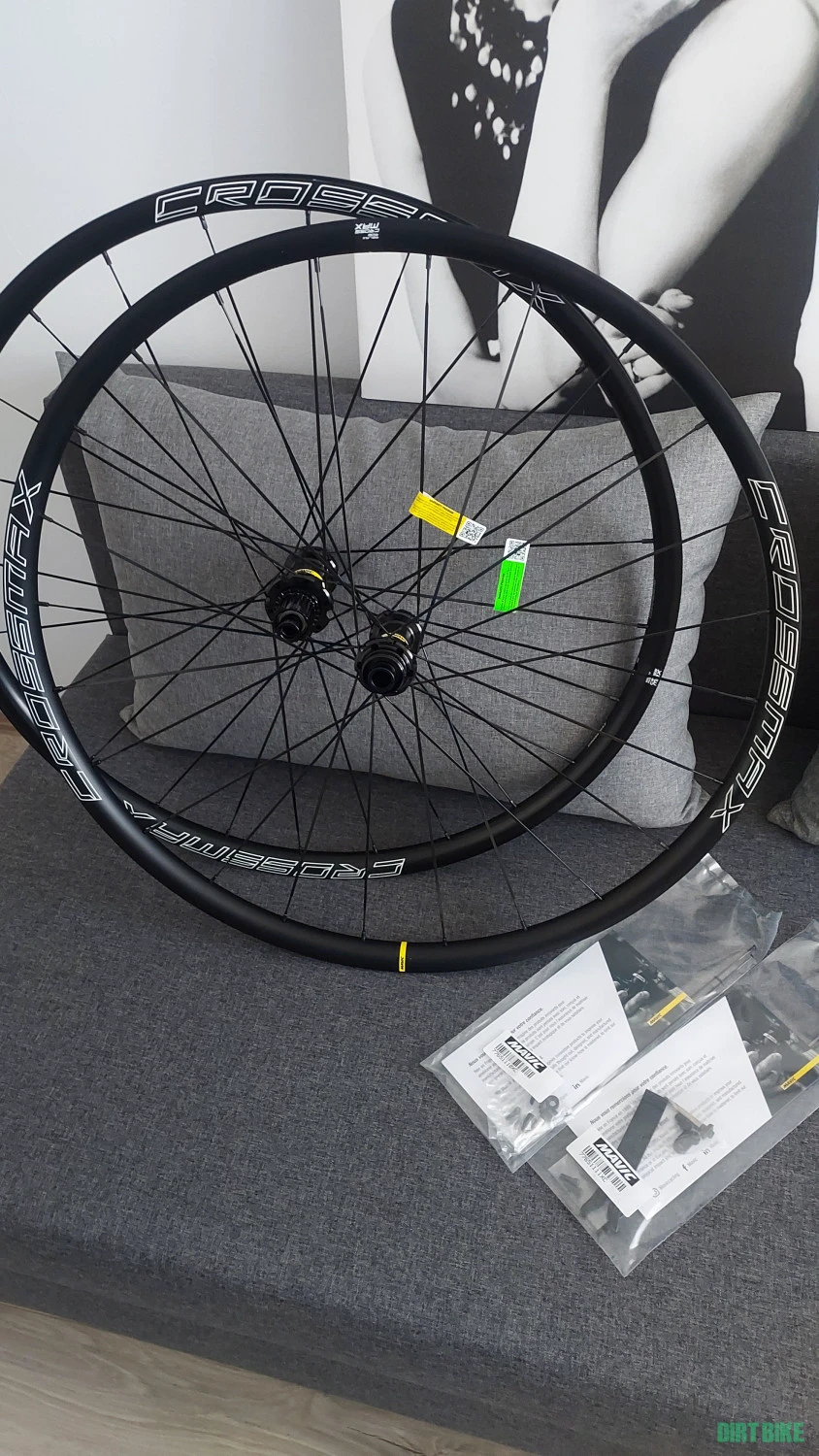 1. Mavic crossmax CL 29 Microspline Rezervat