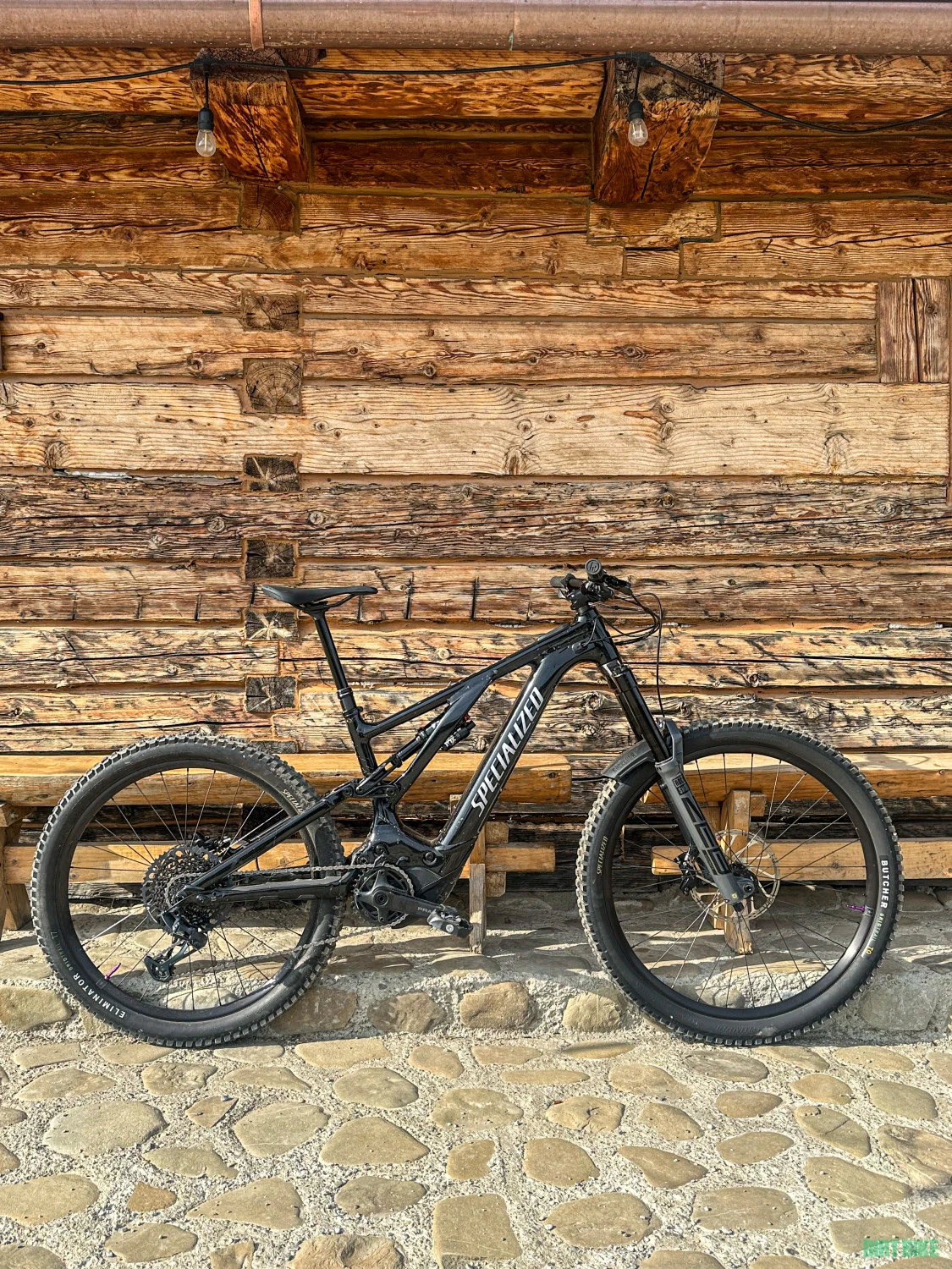 1. Specialized Turbo Levo