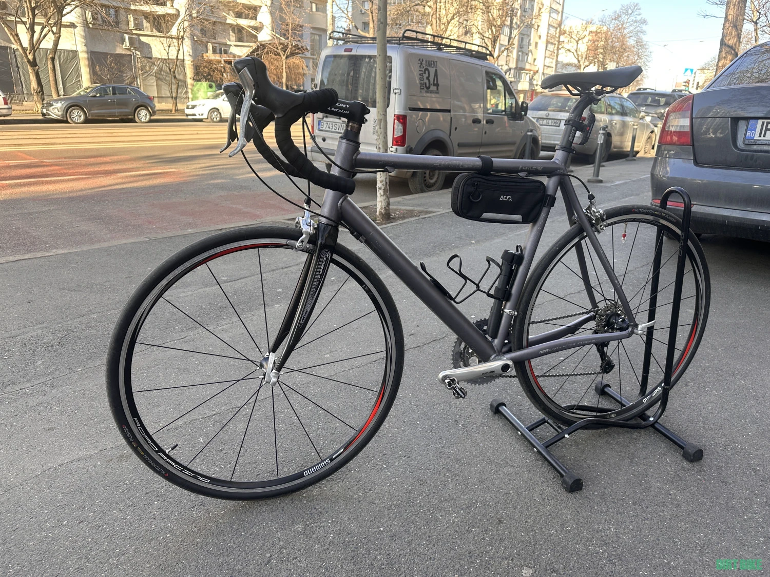 1. Cursiera Cube marime 56 echipare Ultegra 9.5 kg