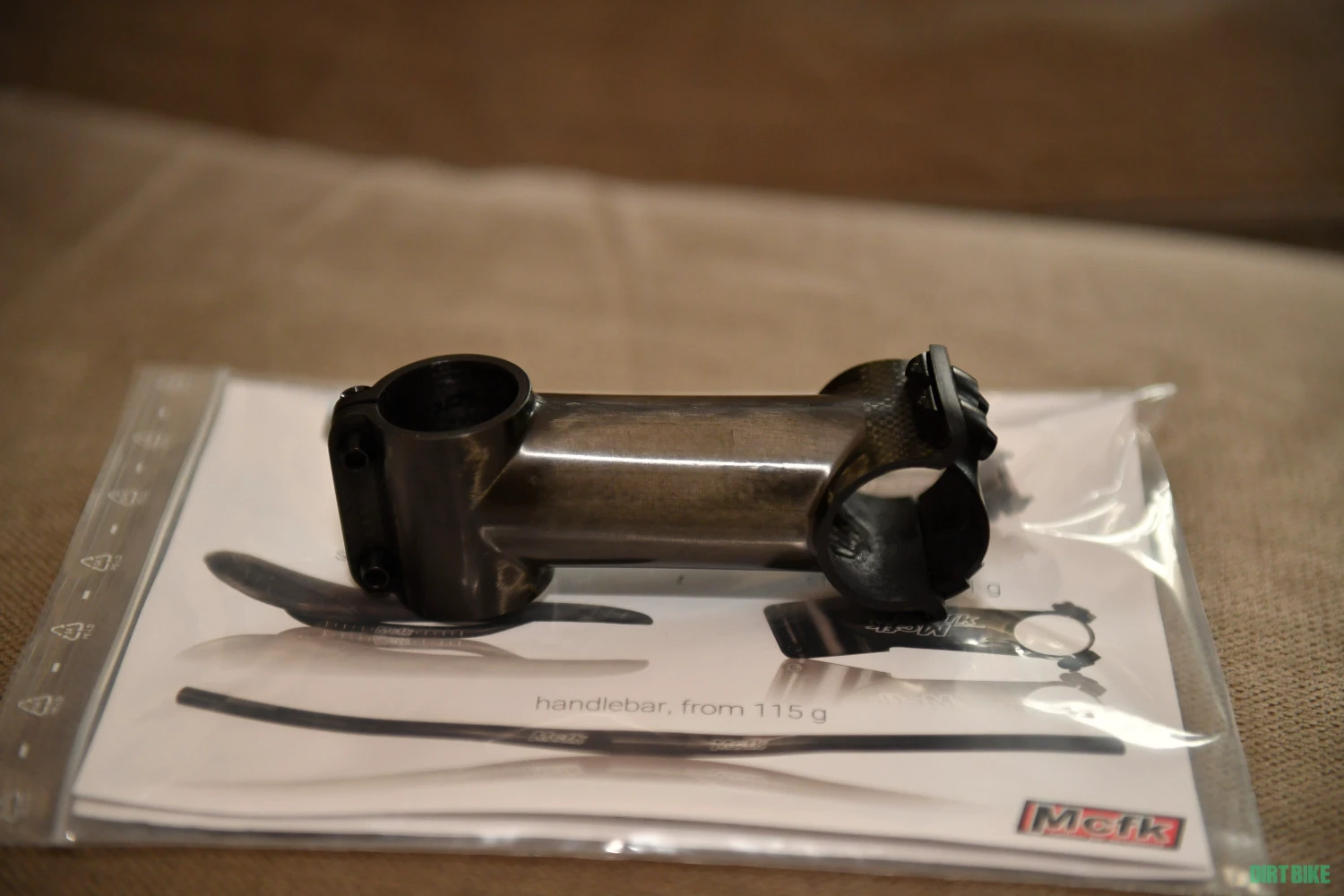 3. MCFK Pipa 31,8 mm Carbon UD-Look matte 6° 90 mm