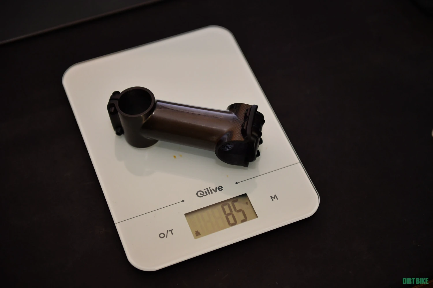 1. MCFK Pipa 31,8 mm Carbon UD-Look matte 6° 90 mm