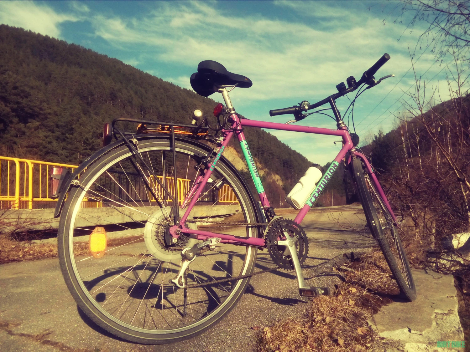 3. Bicicleta touring Centurion