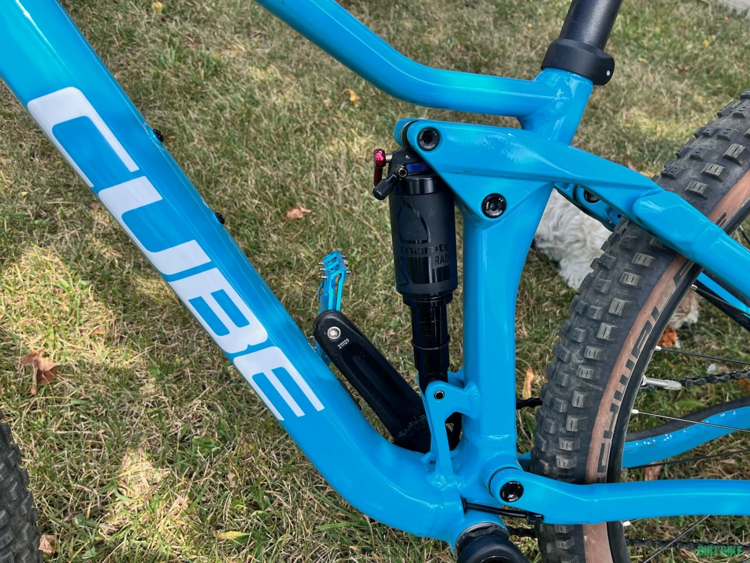 1. De vânzare: Cube Stereo 120 Pro 2021 – MTB de top pentru aventurile tale!
