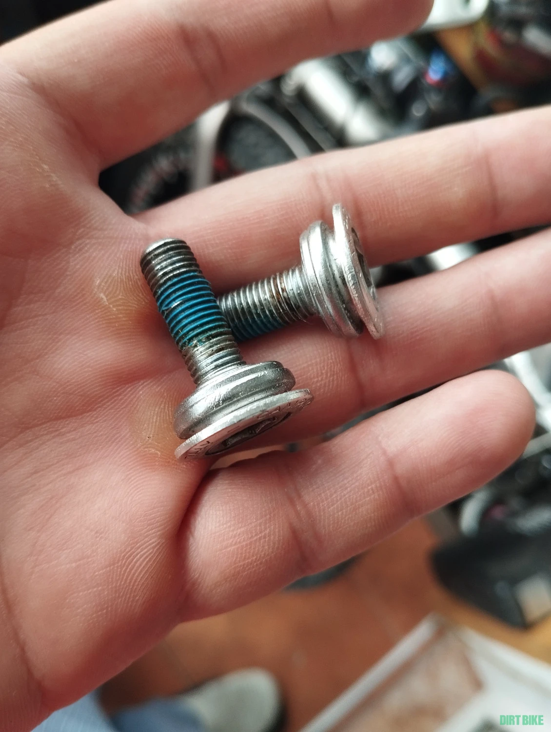 1. Șuruburi angrenaj Campagnolo